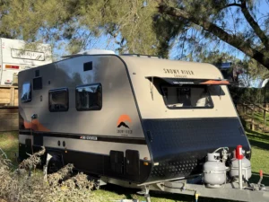 Protecting Your Investment: Why Detailing is Essential for New Vehicles